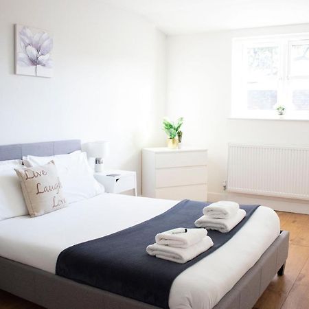 Large Ground Floor Pet Friendly 2 Bedroom Apartment With Free Parking Loughborough Luaran gambar