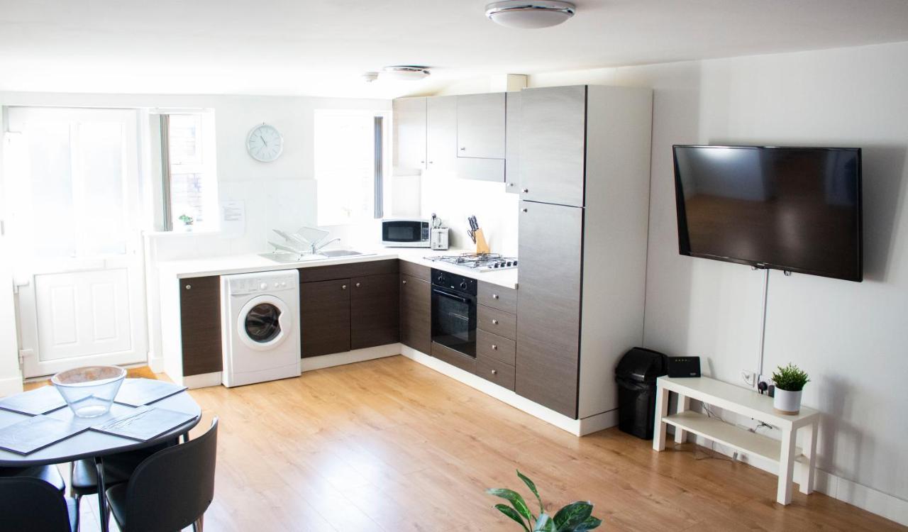 Large Ground Floor Pet Friendly 2 Bedroom Apartment With Free Parking Loughborough Luaran gambar